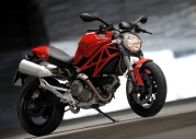 Ducati Monster 696